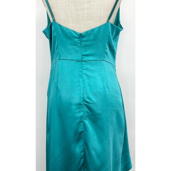 Elliatt Asymetrical Jacinda Dress Turquoise Large - Picture 6 of 11